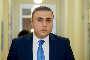 daviT-maTikaSvili-faqt-Cekis-gancxadebaze-Tu-ainteresebT-tyuili-sad-iyo-miakiTxon-saakaSvilis-droindeli-sagamoZiebo-komisiis-saqmianobas