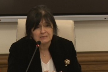 mayvala-gonaSvili-inteligenciasTan-Sexvedraze-SevardnaZes-moyvanili-hyavda-saakaSvili-mixeilma-TiTi-dagviqnia-da-gviTxra-amayi-var-batoni-eduardi-rom-Cveni-prezidentia-da-mas-vinc-pativs-ar-scems-an-brma-aris-an-yruo