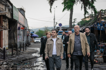 Tbilisis-vice-meri-sadguris-moednis-mimdebared-damwvar-bazrobaze-arsebul-viTarebas-gaecno