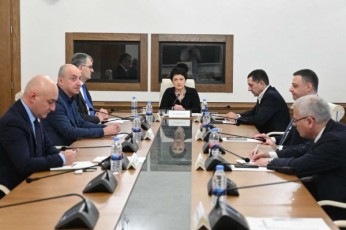 parlamentis-droebiTma-sagamoZiebo-komisiam-navTluRis-specoperaciis-saqme-ganixila