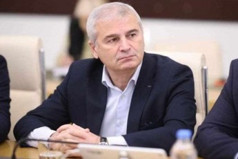 irakli-qadagiSvili-radikalebze-isini-kvlav-gulmodgined-muSaoben-saqarTveloSi-feradi-revoluciis-gansaxorcieleblad-xabeiSvilis-kunTebze-yurebac-swored-am-konteqstis-gagrZelebaa