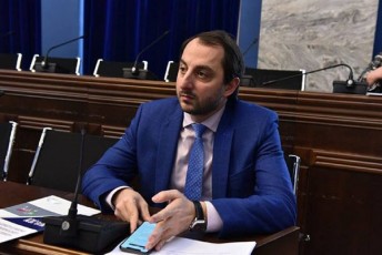 irakli-mezurniSvili-erTi-gza-erTi-sartyelis-farglebSi-anakliis-porti-mogvcems-Zalian-did-SesaZleblobas