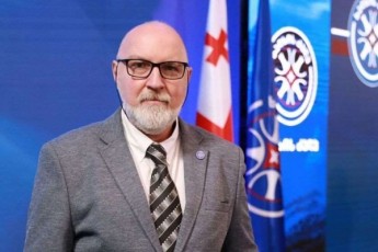 daviT-qarTveliSvili-parlamentis-sagamoZiebo-komisiis-muSaobis-fonze-opozicia-ra-programiT-unda-wardges-mosaxleobis-winaSe-maT-akisriaT-koleqtiuri-pasuxismgebloba-romelsac-veravin-gaeqceva
