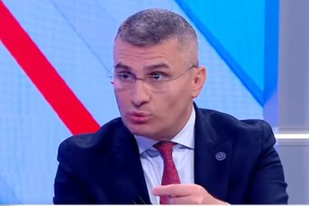 mamuka-mdinaraZe-qarTuli-ocnebis-xelisufleba-da-qarTveli-xalxi-Sesabamisad-ar-wahyveba-aravis-maT-Soris-arc-aSS-s-iseT-urTierTobaze-sadac-unda-daziandes-qarTuli-interesi-gansakuTrebiT-Tu-es-Seexeba-suverenitetis-dazianebas