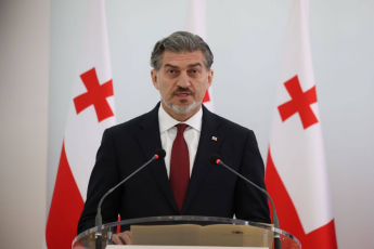 prezidenti-gvqonda-informacia-rom-uzarmazari-raodenobis-fuli-Semodioda-arasamTavrobo-organizaciebi-da-politikuri-partiebi-ase-finansdebodnen-es-saqarTvelos-usafrTxoebas-ukavSirdeba---gadavwyviteT-migveRo-gamWvirvalobis-kanoni
