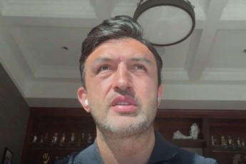 zaza-faCulia-vfiqrob-rac-xviCam-gaakeTa-momavali-TaobebisTvis-iseTive-inspiraciuli-iqneba-rac-me-kaxa-kalaZisgan-miviRe-risTvisac-madlieri-var