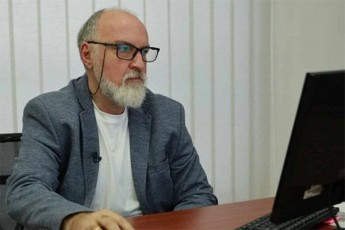 daviT-qarTveliSvili-oligarqiuli-ojaxebis-gegmebi-arc-Tu-ise-dafaruli-da-rTulad-amosaxsnelia-xSirad-am-gegmebis-Sesaxeb-maTive-dakveTiT-daweril-wignebSi-gadaRebul-filmebSi-da-naSromebSi-amoikiTxeba