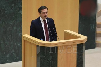 levan-ioseliani-ar-vapireb-Tea-wulukians-imave-stilSi-da-ritorikiT-gavce-pasuxi-mas-arc-uvici-minda-vuwodo-da-arc-arakompetenturi-faqtia-sxvadasxvanairad-gvesmis-adamianis-uflebebi