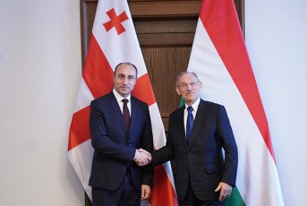 saqarTvelos-Sinagan-saqmeTa-ministri-geka-gelaZe-ungrel-kolegas-Sandor-pinters-Sexvda
