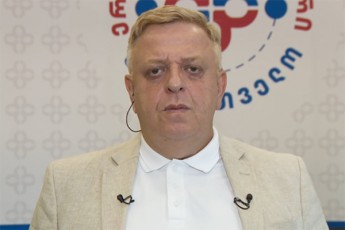 levan-nikoleiSvili-donald-tuskis-gancxadebaze-adamianebs-romlebsac-xeli-ukve-ramdenjerme-moecaraT-TavianTi-zraxvebis-aRsasruleblad-nebismier-xavsze-CaWideba-maTTvis-sasiamovnoa-da-nebismieri-maSveli-rgoli-maTTvis-damxmarea