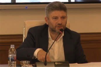 daCi-caguria-Svilmkvdari-adamianebi-iuri-vazagaSvili-ia-metreveli-irina-enuqiZe-maT-cxovrebas-rom-azri-daekarga-arcerTs-TavSi-azrad-ar-mosvlia-eTqvaT-sanqciebi-daadeT-raRacaso