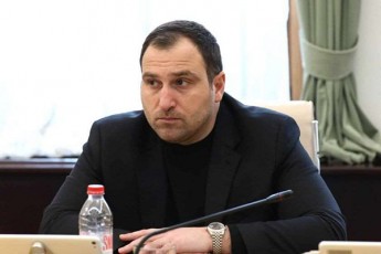 irakli-kircxalia-samwuxarod-batoni-herCinski-da-kidev-ramdenime-elCi-pirdapir-iqcnen-koleqtiuri-nacmoZraobis-ara-mxolod-lobistebad-aramed-wevrebad