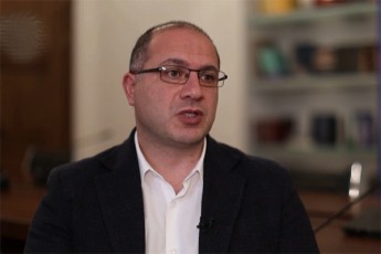 givi-miqanaZe-opoziciis-da-arasamTavroboebis-qmedebebze-Zalebma-romlebsac-surT-dabrundnen-xelisuflebaSi-karad-ician-rom-legitimuri-gziT-ver-aRweven-sawadels-da-yvelafers-akeTeben-rom-qveynis-imiji-daazianon