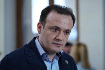 irakli-zarqua-madam-francuJenkas-gamosvla-oTxjer-gadavaxvie-da-ra-undoda-ver-gavige