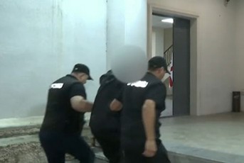 kaxeTis-policiam-jgufuri-Zaladobis-organizebis-Zaladobisa-da-janmrTelobis-ganzrax-mZime-dazianebis-faqtebze-8-piri-cxel-kvalze-daakava