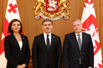saqarTvelos-prezidenti-mixeil-yavelaSvili-italiasa-da-yazaxeTSi-saqarTvelos-axlad-daniSnul-sagangebo-da-sruluflebian-elCebs-Sexvda