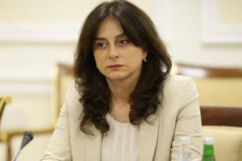maia-biTaZe-icxovreT-bablSi-gaagrZeleT-sicruis-gavrceleba---mere-ar-gagikvirdeT-ciliswamebis-kanonmdeblobis-gamkacreba-da-is-rom-arCevnebSi-Tqveni-favoritebi-marcxdebian