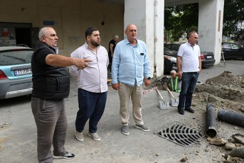 diRmis-masivis-pirvel-kvartalSi-miwisqveSa-komunikaciebi-ewyoba