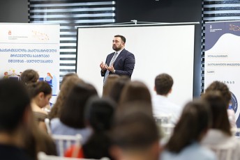 giorgi-kalandariSvilma-axalgazrdebTan-gamarTul-regionul-SexvedraSi-miiRo-monawileoba