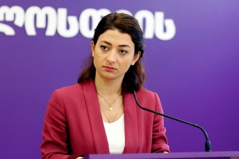 ana-buCukuri-ramdenime-Tvis-win-gvqonda-idea-salome-zurabiSvilis-Tbilisis-merobis-kandidatad-wardgenis-Sesaxeb-magram-ra-Tqma-unda-es-misi-gadasawyvetia