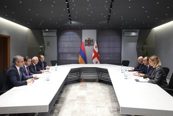 saqarTvelos-Sinagan-saqmeTa-ministrma-saqarTveloSi-somxeTis-respublikis-sagangebo-da-sruluflebian-elCTan-Sexvedra-gamarTa