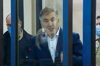 mixeil-saakaSvili-madloba-rasa-iukneviCienesa-da-yvela-evroparlamentars-rezolucia-ukve-meramdened-xazgasmiT-moiTxovs-Cems-gaTavisuflebasa-da-ucxoeTSi-gadayvanas