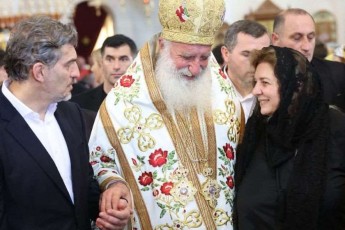 saqarTvelos-prezidenti-mixeil-yavelaSvili-zugdidSi-vlaqernobasTan-dakavSirebiT-sadResaswaulo-saRmrTo-liturgias-daeswro