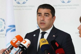 Salva-papuaSvili-dRes-uklebliv-yvela-organizacia-da-yvela-adamiani-saqarTveloSi-vinc-avrcelebs-siZulvilis-enas-dezinformacias-ar-aRiarebs-demokratias-dafinansebulia-evrokavSiris-biujetidan