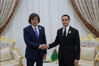 premier-ministri-irakli-kobaxiZe-TurqmeneTis-prezident-serdar-berdimuhamedovs-Sexvda