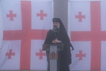 meufe-Sio-aRmavloba-da-didgori-erTbaSad-ar-damdgara-amas-win-uswrebda-daviT-mefis-didi-Sroma-da-brZola-Sinaur-Tu-gareSe-mtrebTan