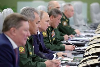Reuters-ruseTi-rogorc-Cans-emzadeba-birTvuli-qobiniT-aRWurvili-frTosani-raketis-gamosacdelad