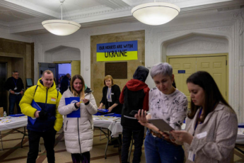 The-Wall-Street-Journal-oms-gamoqceuli-ukrainelebi-aSS-Si-yofnis-kanonier-statuss-kargaven