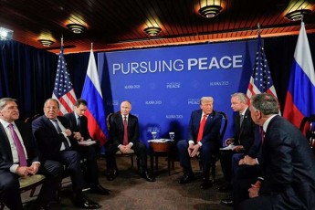 donald-trampma-da-vladimir-putinma-molaparakebebi-daiwyes