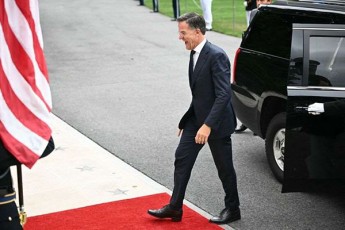 evropeli-liderebi-TeTr-saxlSi-mividnen-sadac-donald-trampTan-mravalmxriv-Sexvedras-gamarTaven