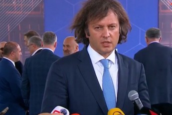irakli-kobaxiZe-radikalur-opozicias-da-maT-patronebs-mxolod-maSin-moswonT-arCevnebis-Sedegebi-rodesac-imarjvebs-fsevdo-liberaluri-politikuri-Zala