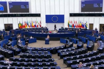 evroparlamentSi-kaia-kalasis-sityviT-gamosvlisas-darbazSi-ramdenime-evroparlamentari-imyofeboda