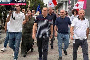 13-seqtembris-aqcia-repeticiaa---gamovlen-gadaTvlian-erTmaneTs-gadaiReben-videoebs-da-gadaugzavnian-patronebs