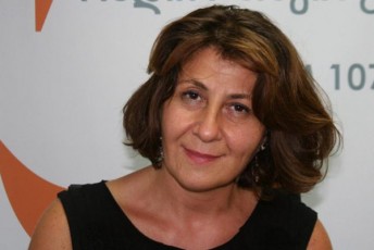 lika-basilaia-SavguliZe-4-Si-vuyenebT-ultimatums-yvela-politpatimris-ganTavisufleba-ew-mTavrobis-gadadgoma-ceskos-daSla-da-aqamde-Catarebuli-arCevnebis-aralegitimurad-cnoba