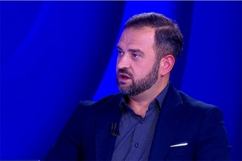 daviT-CixeliZe-kargad-gvaxsovs-rogor-erevian-saqarTvelos-arCevnebSi-ucxo-qveynebi-ikveTeba-rom-gare-Zalebis-interesi-saqarTvelos-mimarT-gazrdilia