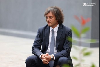 irakli-kobaxiZe-amdeni-fuli-rom-daexarjaT-qarTveli-xalxis-yuradRebis-mipyrobaze-cota-ukeTesi-Sedegi-eqnebodaT-arCevnebSic-da-quCaSic