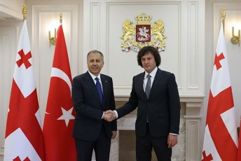 premier-ministri-TurqeTis-Sinagan-saqmeTa-ministrs-Sexvda