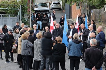 mamuka-gelaSvili-CemTvis-sasixaruloa-rom-Cemi-sayvareli-borjomelebi-aqtiurad-miWeren-mxars-maT-mier-dasaxelebuli-problemebi-etapobrivad-mogvardeba