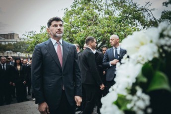kaxa-kalaZe-tkivili-rac-afxazeTis-omma-mogvitana-arasdros-ganeldeba---pativs-mivageb-da-qeds-vixri-daRupuli-gmirebis-winaSe