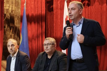 mamuka-gelaSvili-axalgazrdebTan-erTad-ganvixileT-yvela-is-proeqti-rac-Cveni-municipalitetisaTvis-mniSvnelovania-ganaTlebis-xelSewyoba-Cveni-gundis-mTavari-prioritetia