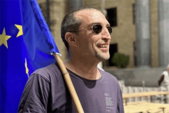 giorgi-axobaZe-4-oqtombers-unda-SevikriboT-da-iseTi-siurprizi-unda-SevTavazoT-ew-xelisuflebas-rogoric-ukrainelebma-Cautares-rusebs-ablabudas-saxiT