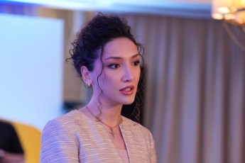 mariam-grigoliSvili-axalgazrdebTan-dRevandeli-Sexvedrac-gamorCeuli-da-nayofieri-iyo