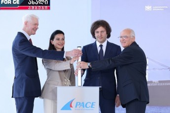 foTis-porti-farTovdeba-da-damatebiT-milioni-tona-tvirTs-gaatarebs