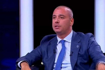 levan-maWavariani-Cvens-qveyanaSi-stabilurobis-erTaderTi-garanti-aris-qarTuli-ocneba-biZina-ivaniSvilis-xelmZRvanelobiT